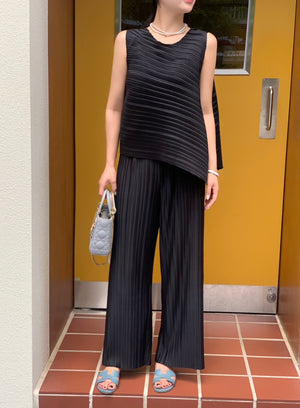 Mia Two Piece Set (More Colors)
