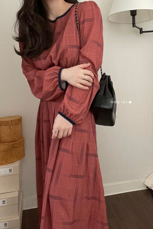 Ava Dress (More Colors)