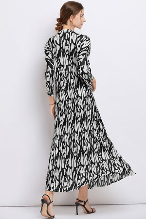 Misha Dress (More Colors)