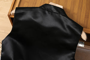 Cerys Vest