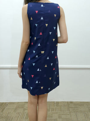 Triangle Print Shift Dress (Non-returnable) - Ferlicious