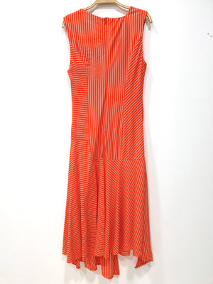 Crossing Lines Dress (Non-returnable) - Ferlicious