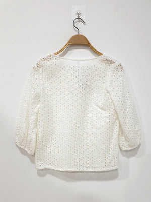 Eyelet Basic Top (Non-returnable) - Ferlicious