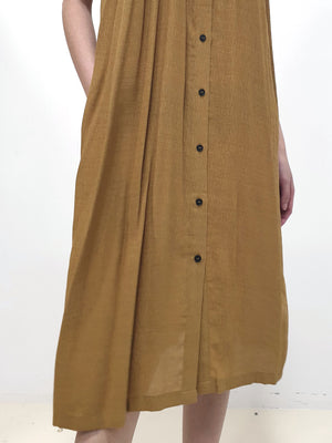 Flowy Cut In Dress (Non-returnable) - Ferlicious
