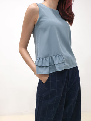 Side Ruffles Top (Non-returnable) - Ferlicious