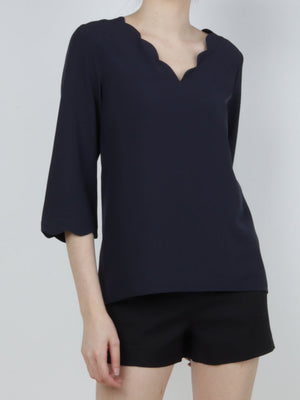 MADEBYFER Scallop Trimming Blouse