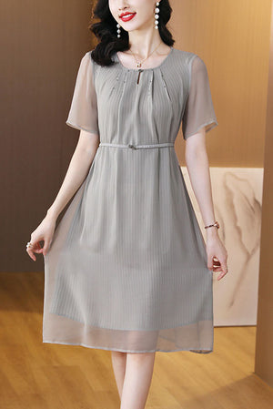 Layla Dress (More Colors)