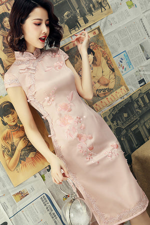 Bryanna Cheongsam (Pink / Medium) (Non-Returnable)