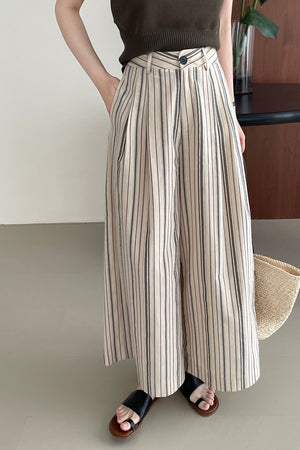 Isabella Pants (More Colors)