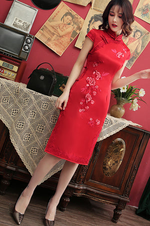Bryanna Cheongsam (Pink / Medium) (Non-Returnable)