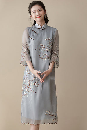 Michaela Cheongsam (Medium) (Non-Returnable)