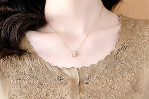 Carin Top