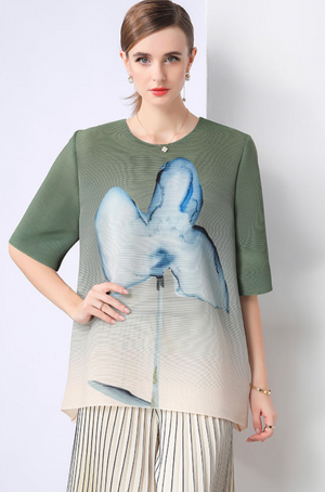 Elizabeth Top